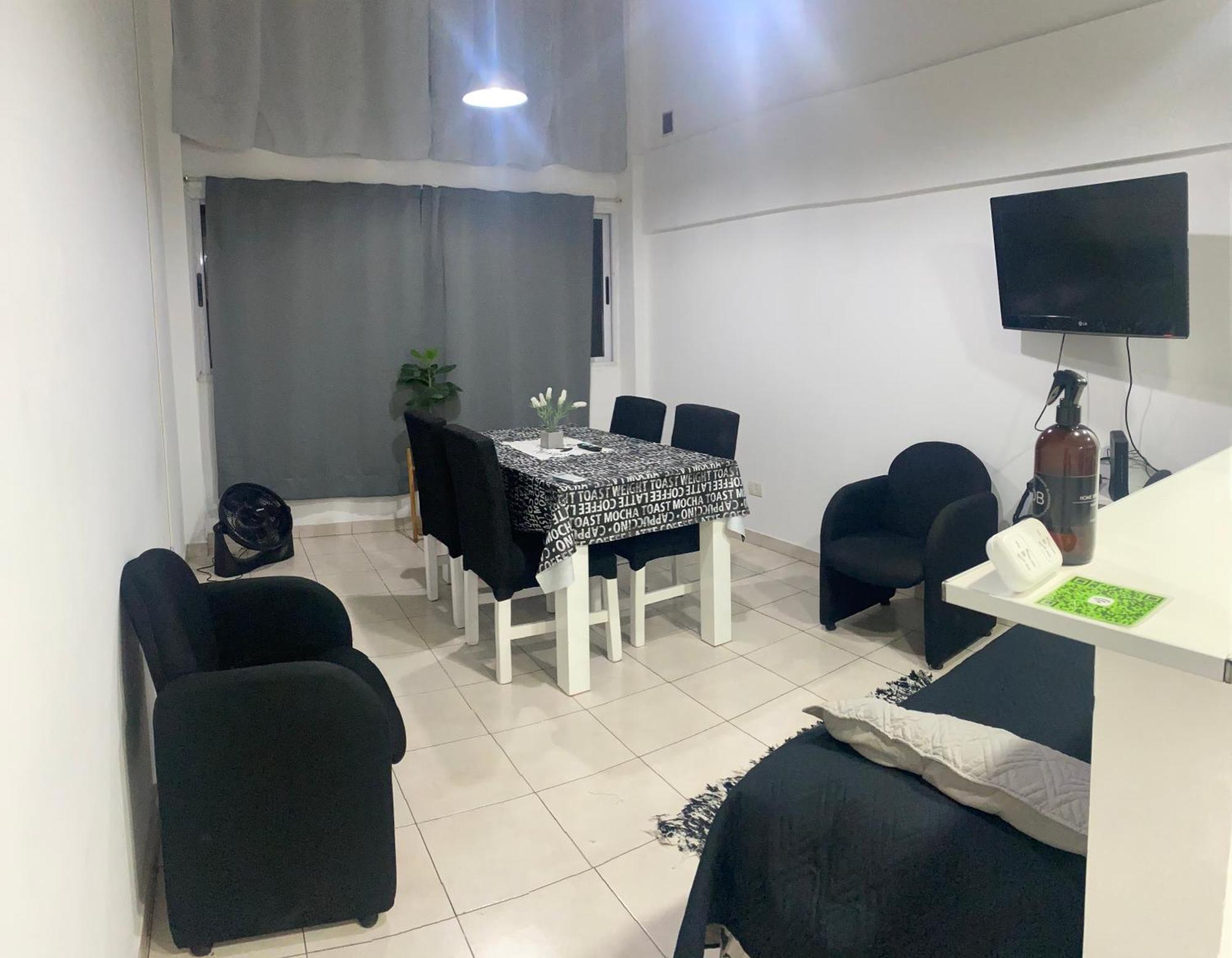 モンテ・グランデEl Depto Tipo Duplex Pleno Centro Incluye Cochera Consultar Servicio De Parkingアパートメント エクステリア 写真